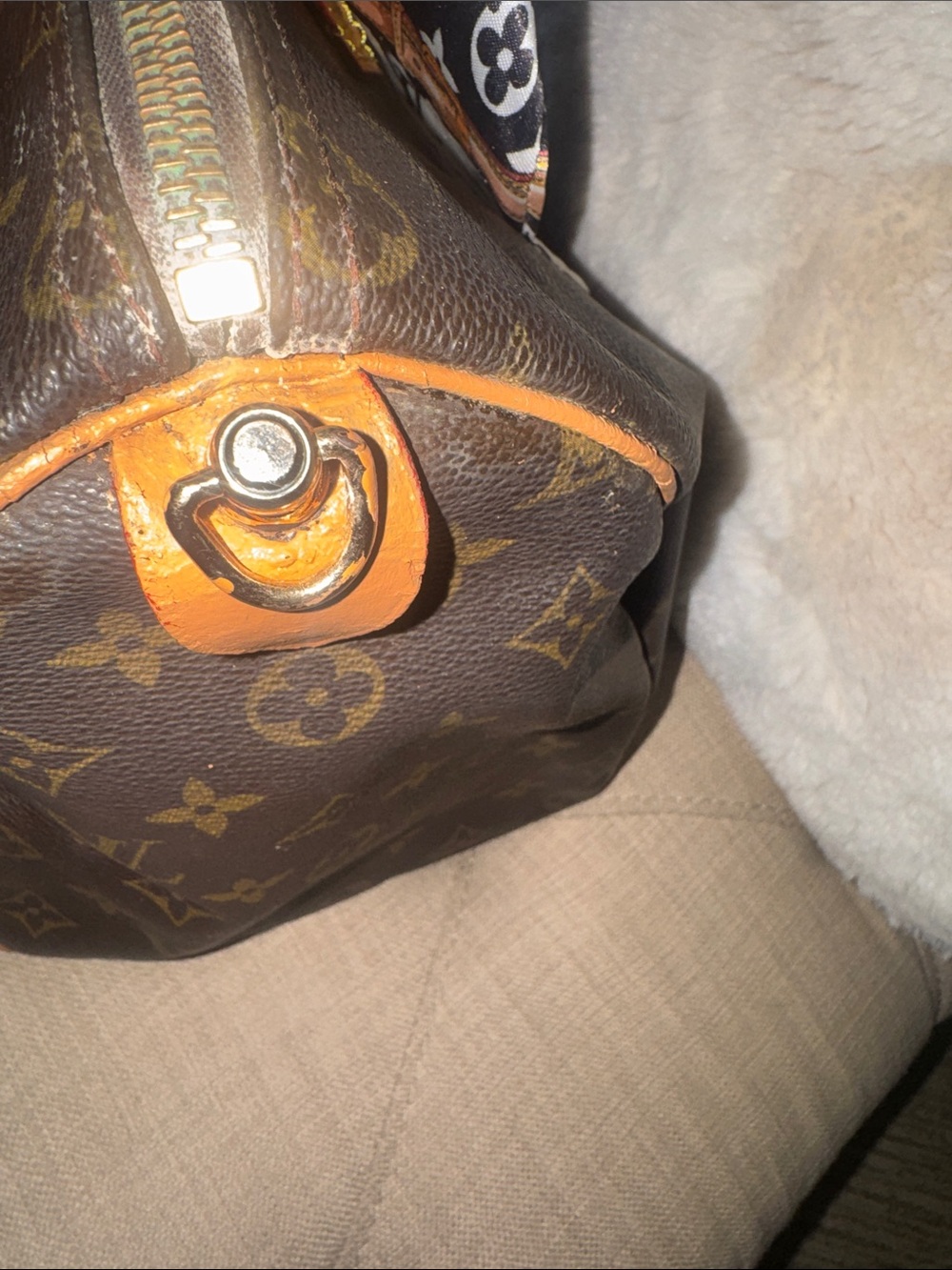 Louis Vuitton Brown Monogram speedy 35 with  D rings and patches added - Picture 3 of 5